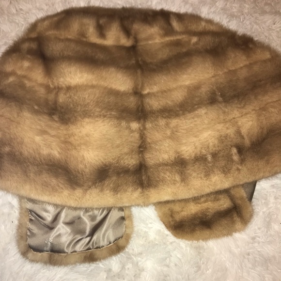 Dragmar furrier stole - Picture 3 of 5